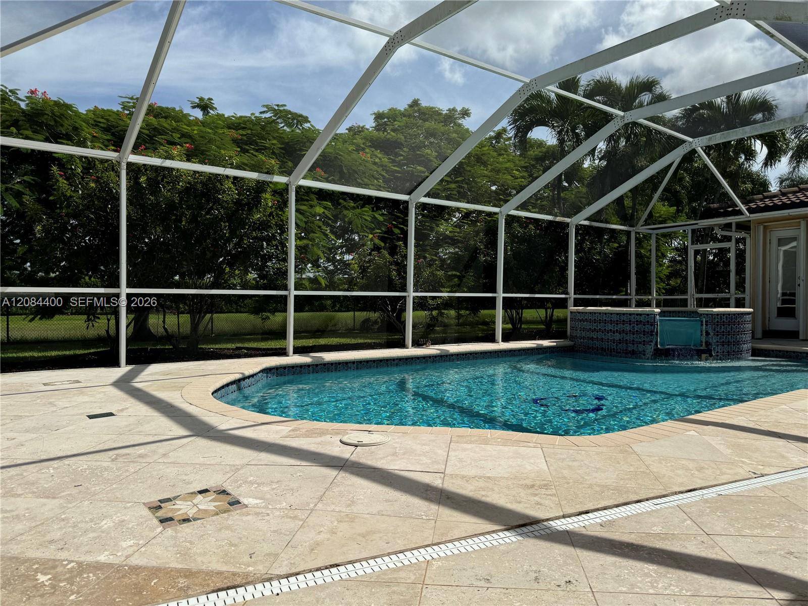 A12084400 Property Photo 13
