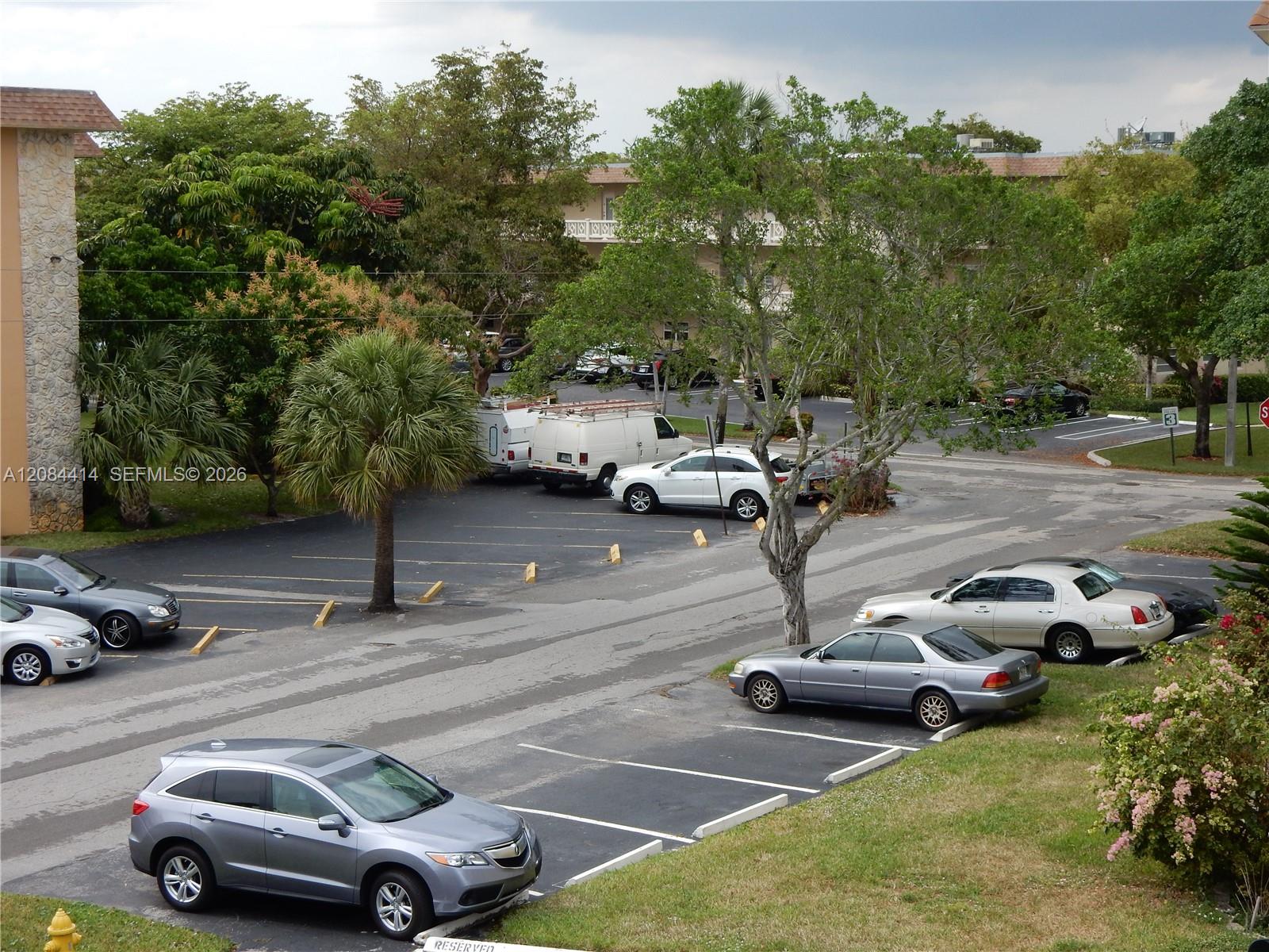 5051 W Oakland Park Boulevard 302 Property Photo 22