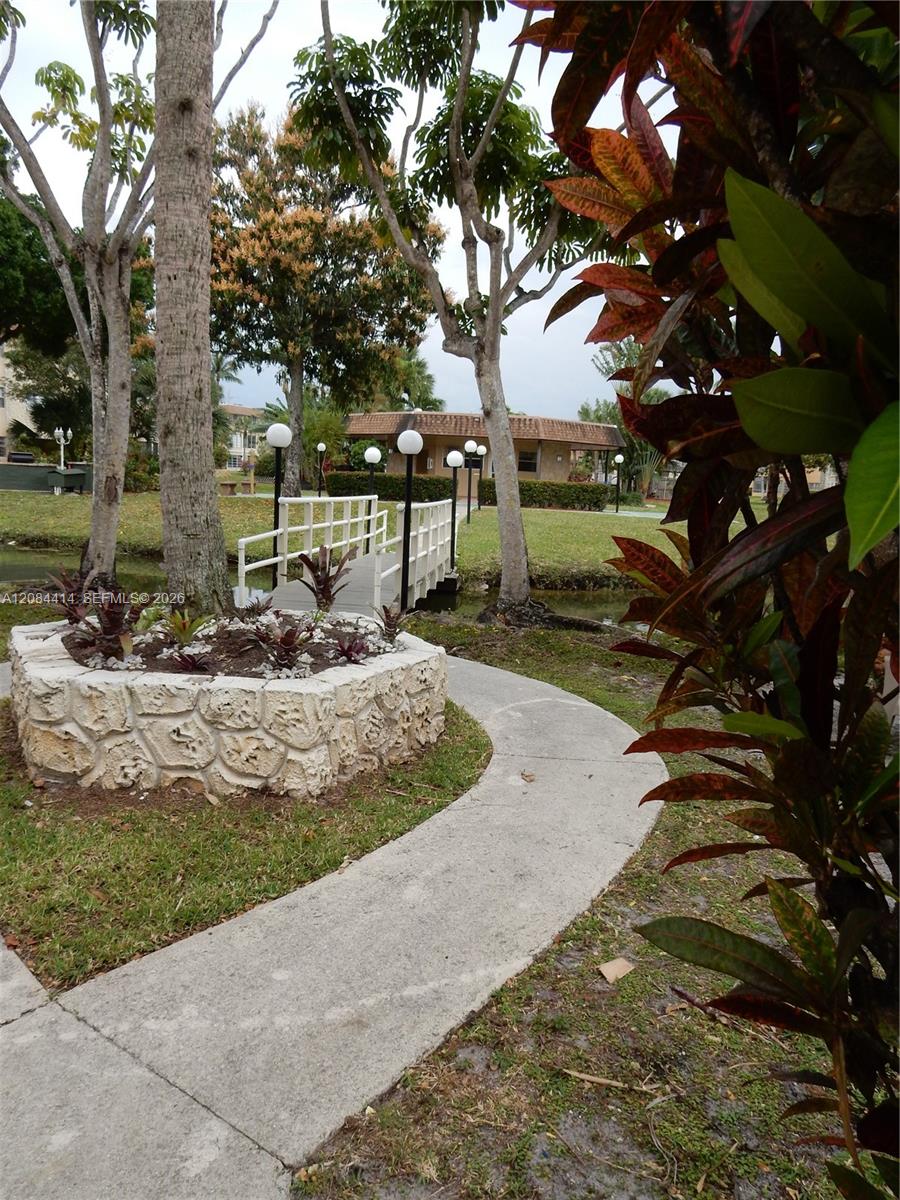 5051 W Oakland Park Boulevard 302 Property Photo 46
