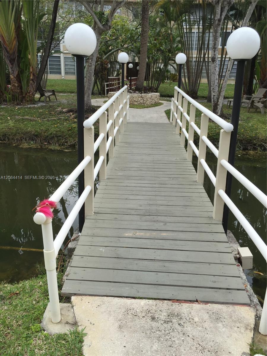 5051 W Oakland Park Boulevard 302 Property Photo 54
