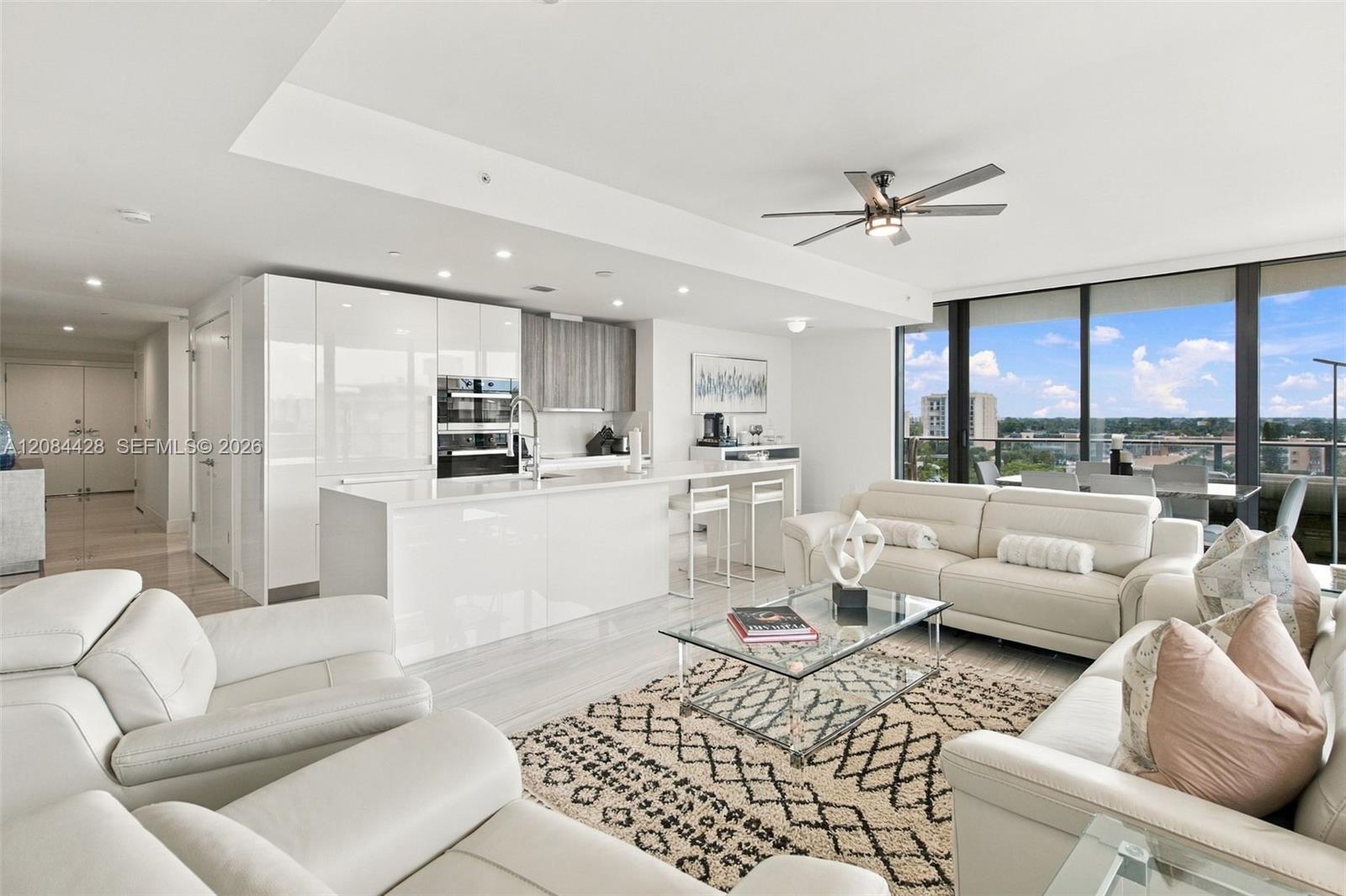 730 N Ocean Boulevard 601 Property Photo 1