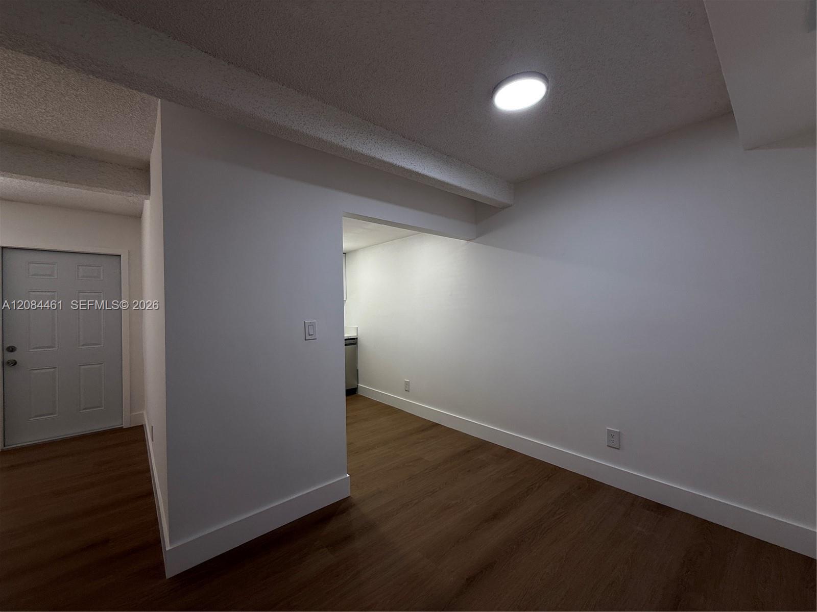 1005 S Flagler Avenue 810 Property Photo 5