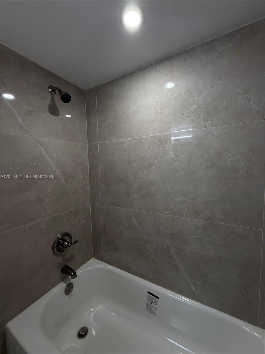 1005 S Flagler Avenue 810 Property Photo 23