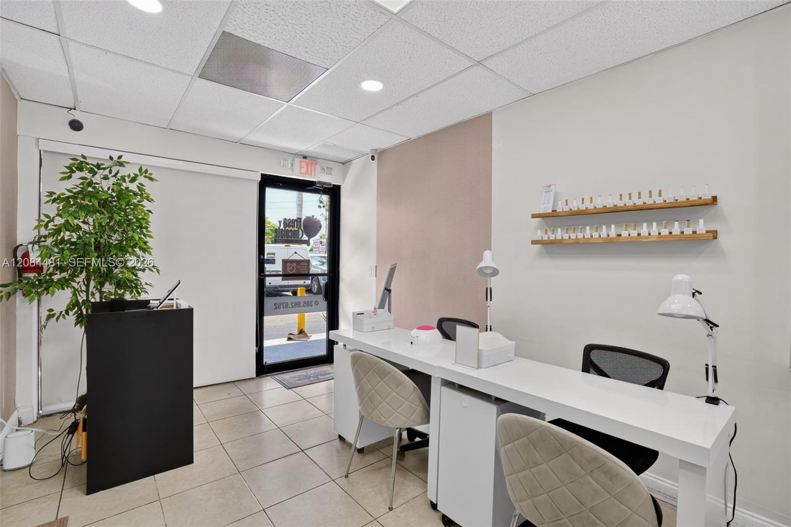 A12084481 Property Photo 11