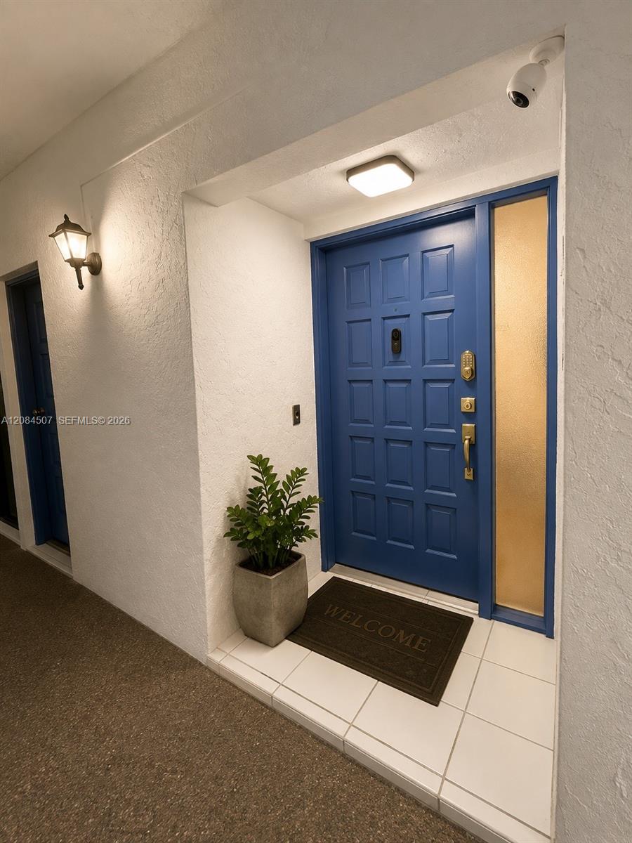 6010 S Falls Cir Drive 00 Property Photo 5