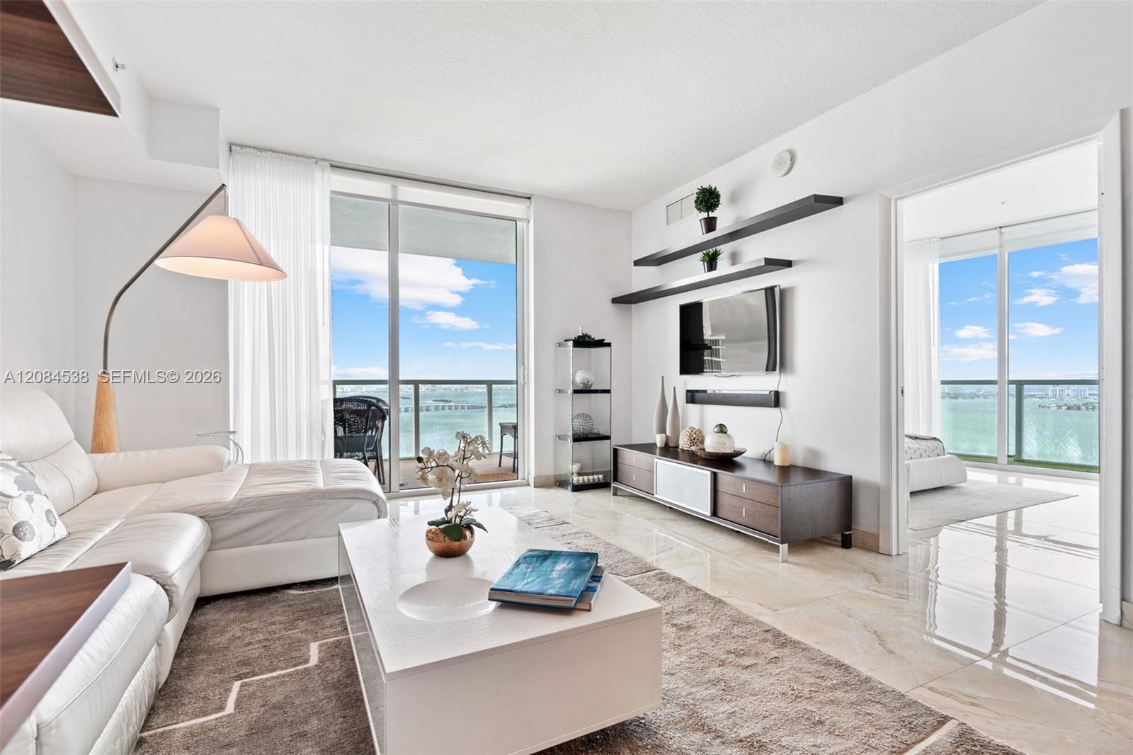 1900 N Bayshore Drive 3315 Property Photo 1