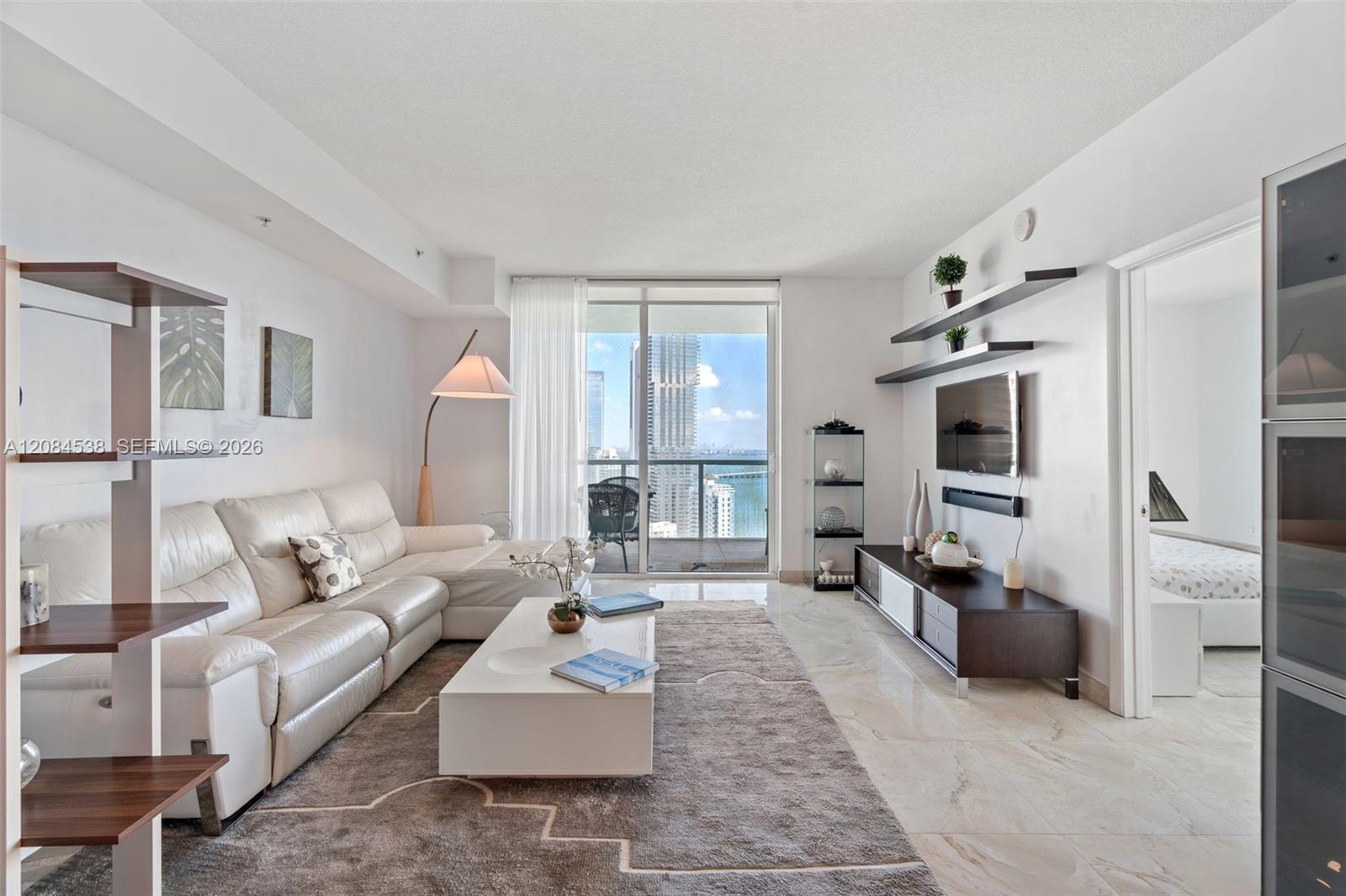 1900 N Bayshore Drive 3315 Property Photo 6