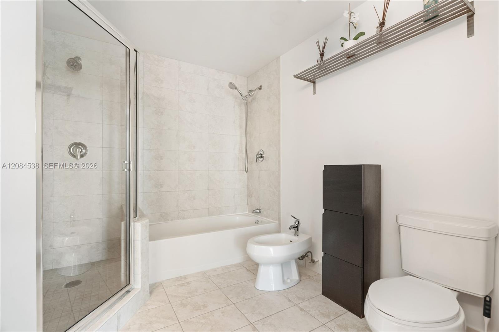 1900 N Bayshore Drive 3315 Property Photo 18