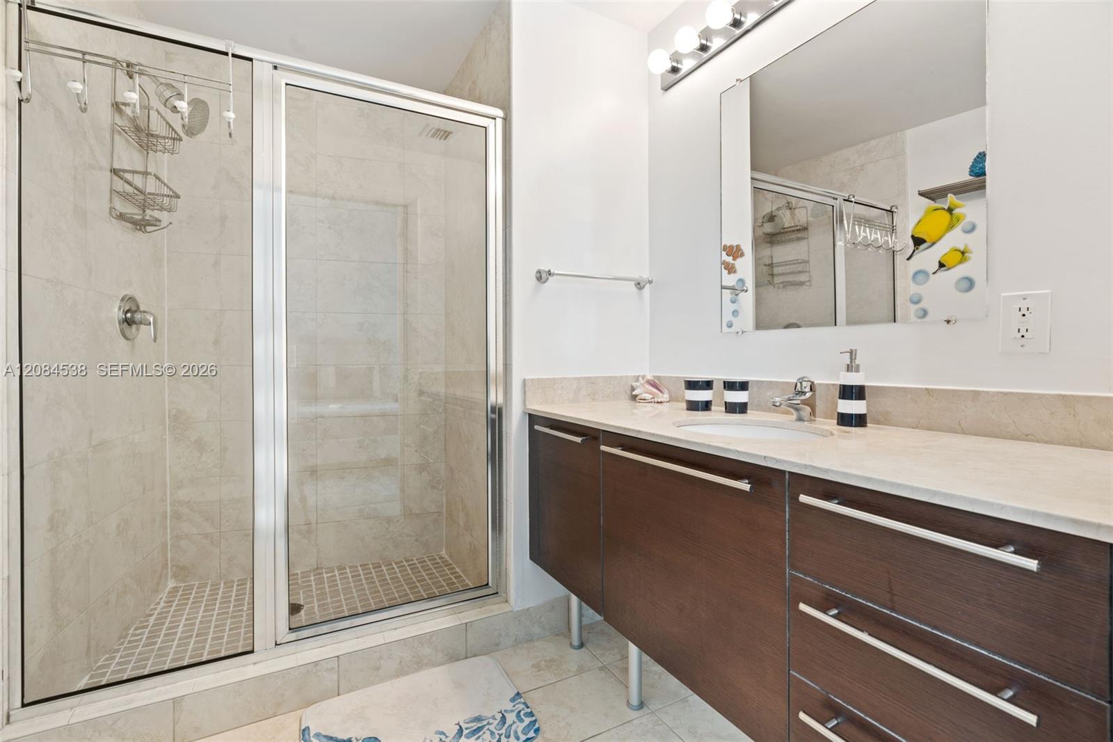 1900 N Bayshore Drive 3315 Property Photo 26