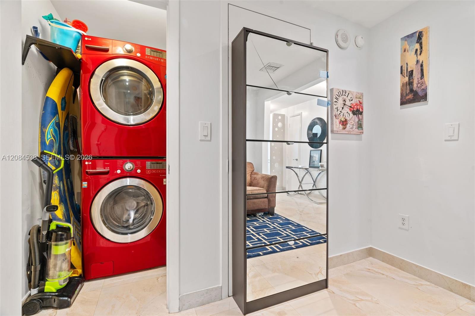1900 N Bayshore Drive 3315 Property Photo 30