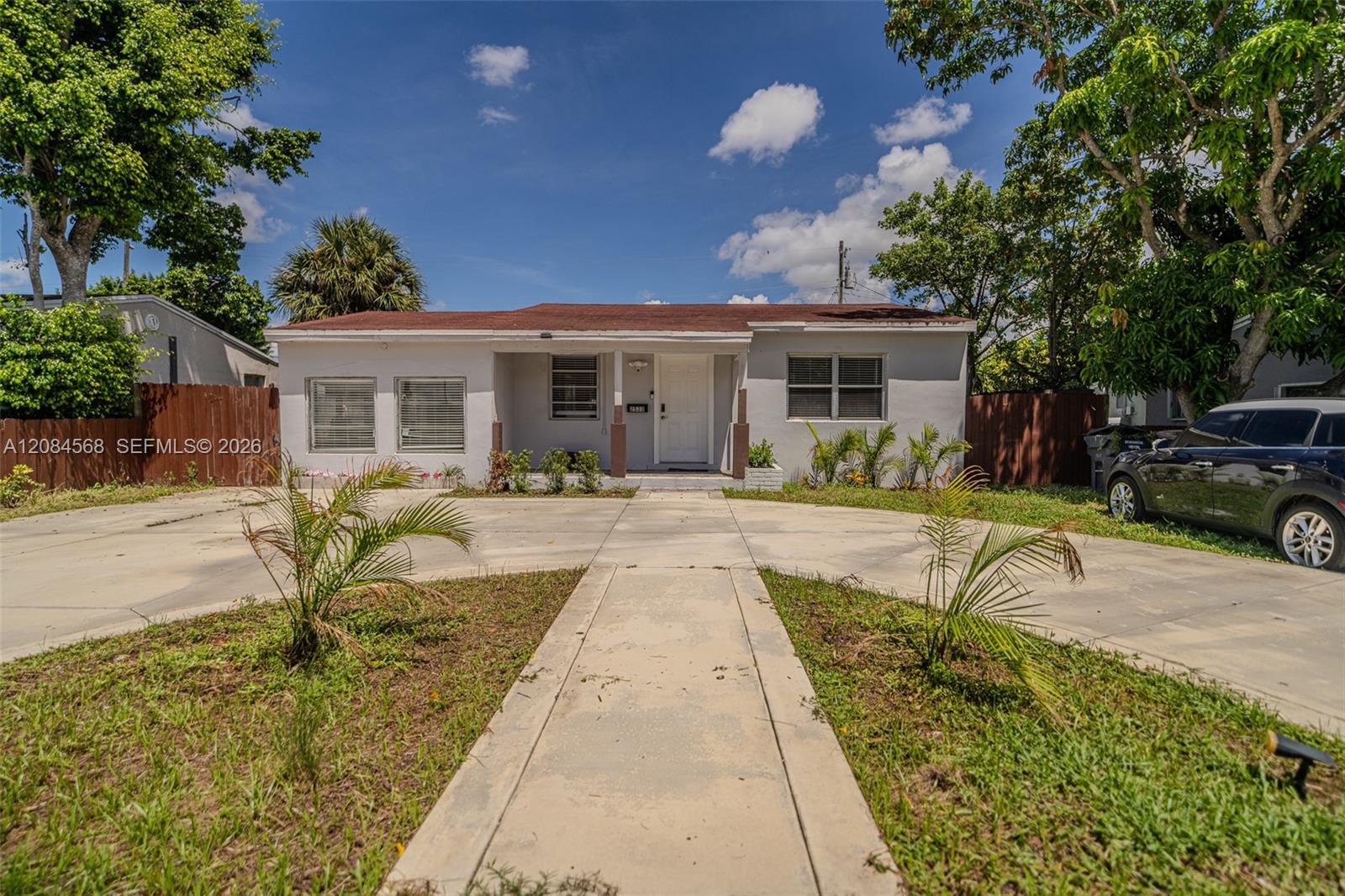 2533 Wiley Street