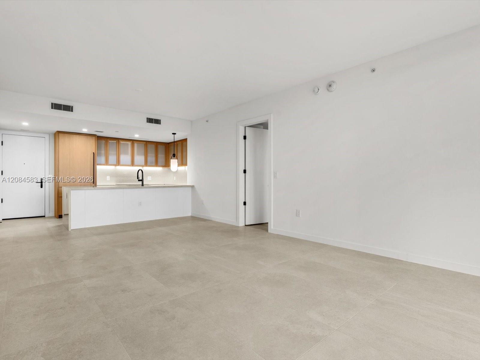 2200 Brickell Avenue 402 Property Photo 3