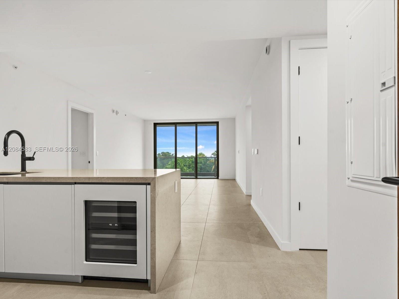 2200 Brickell Avenue 402 Property Photo 5