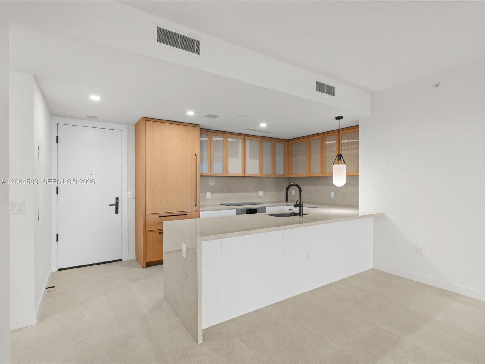 2200 Brickell Avenue 402 Property Photo 6