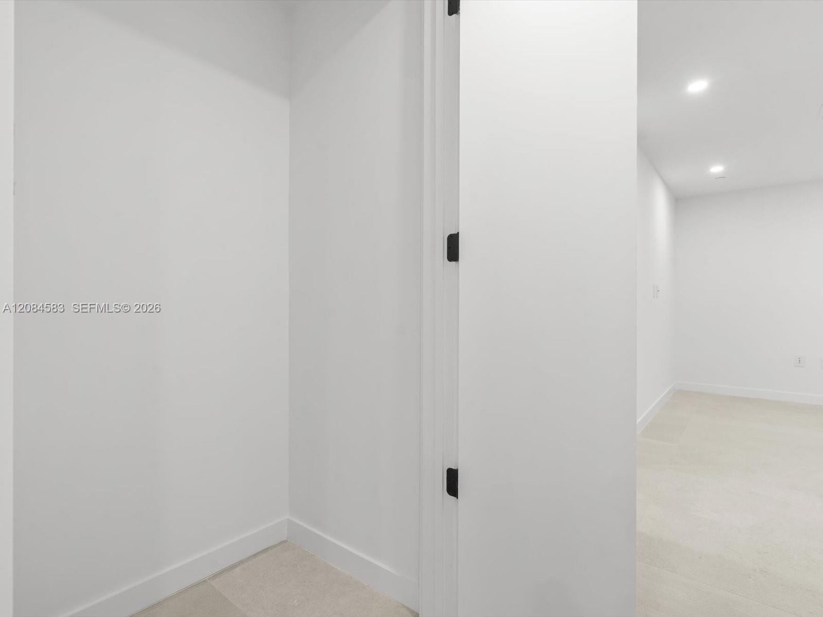 2200 Brickell Avenue 402 Property Photo 25
