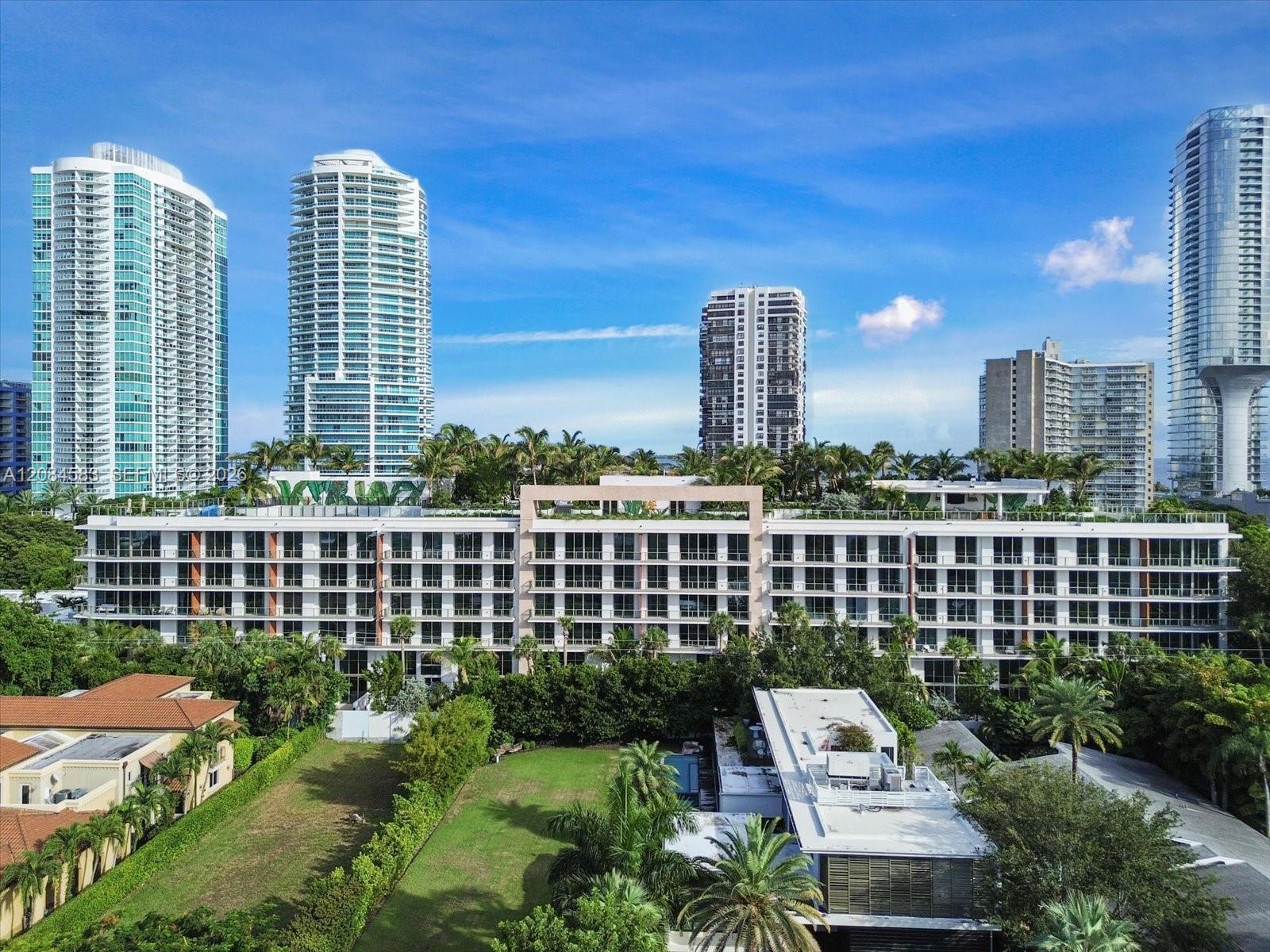 2200 Brickell Avenue 402 Property Photo 44