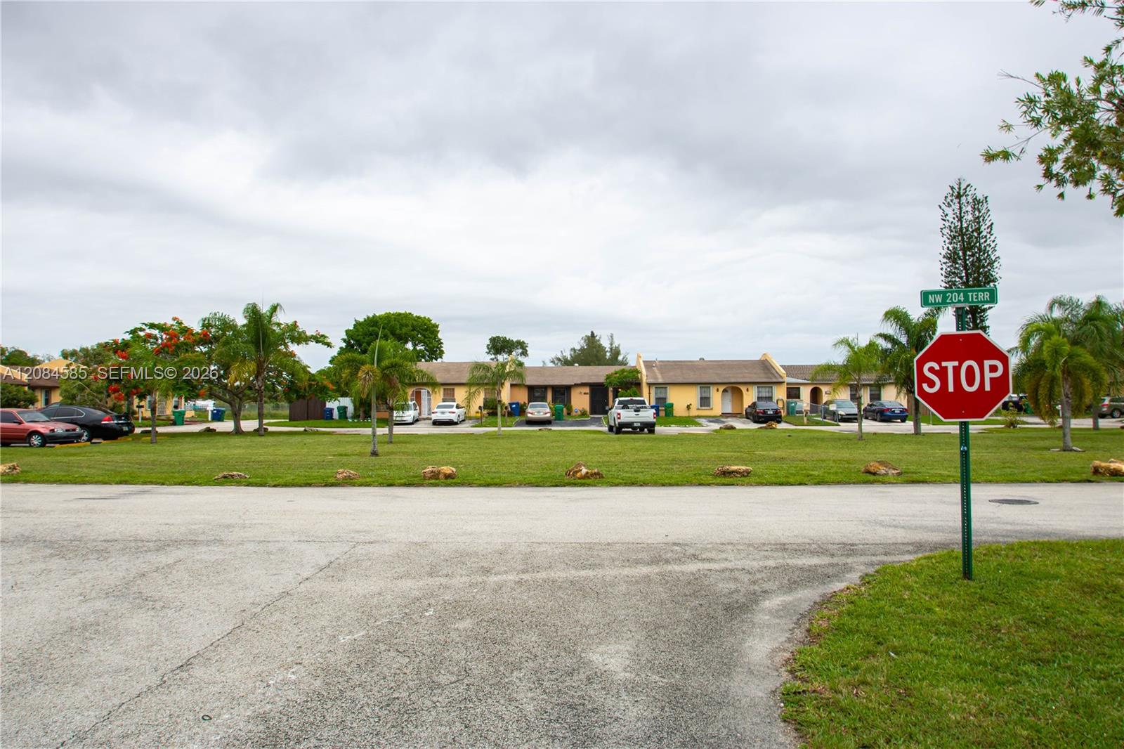 A12084585 Property Photo 5
