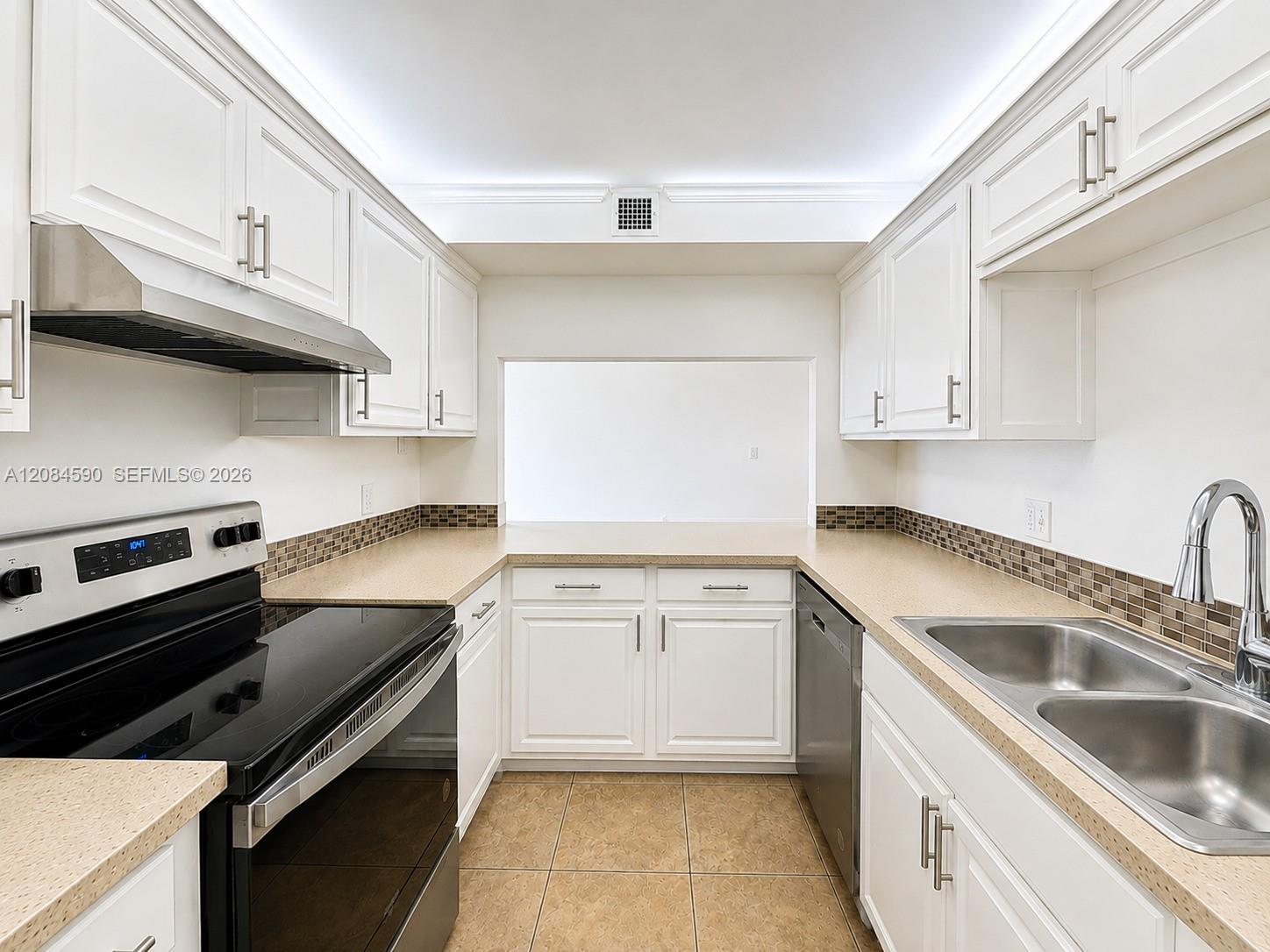 9430 Live Oak Place 108 Property Photo 1
