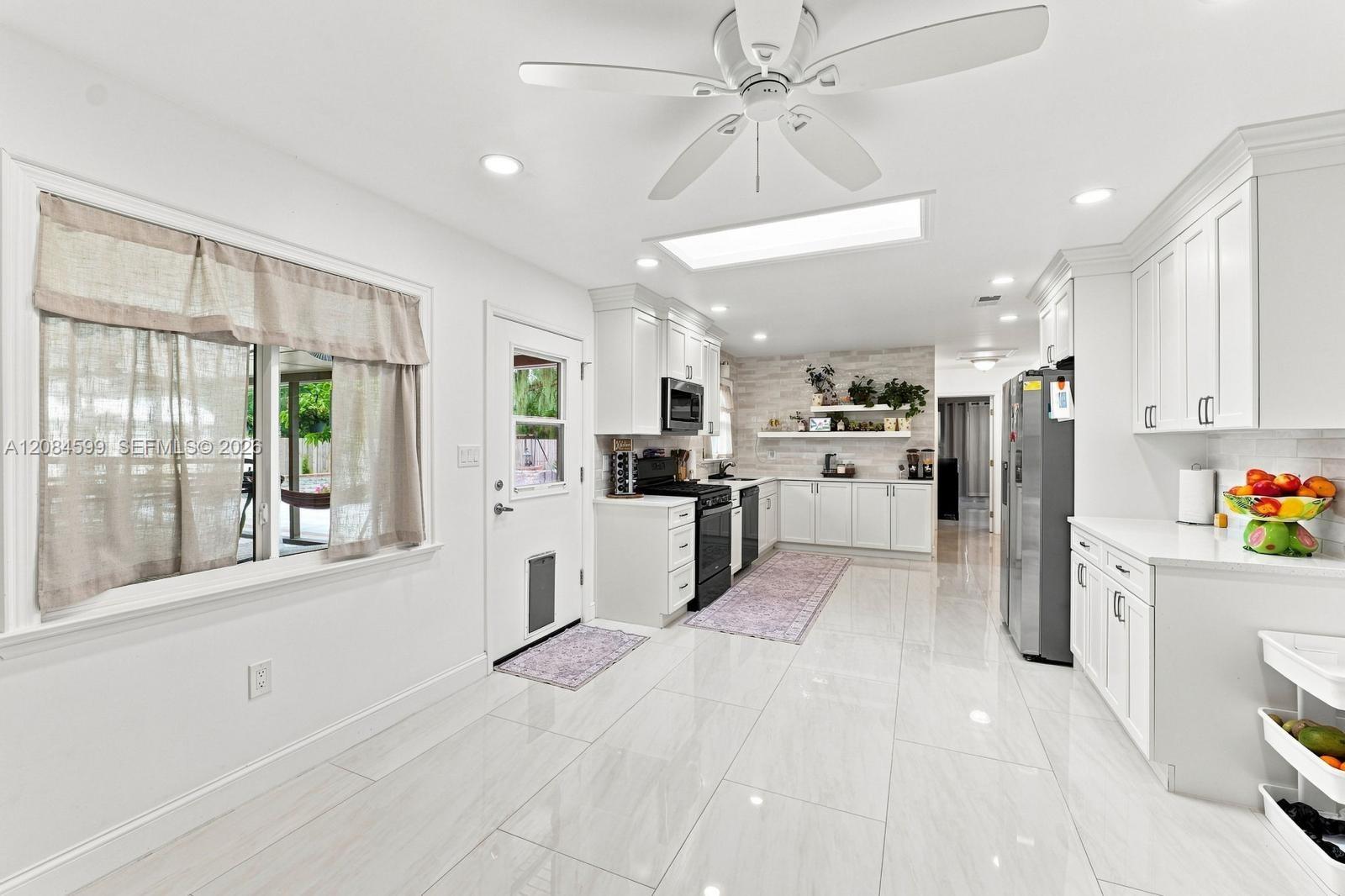 1575 Harlock Road Property Photo 14