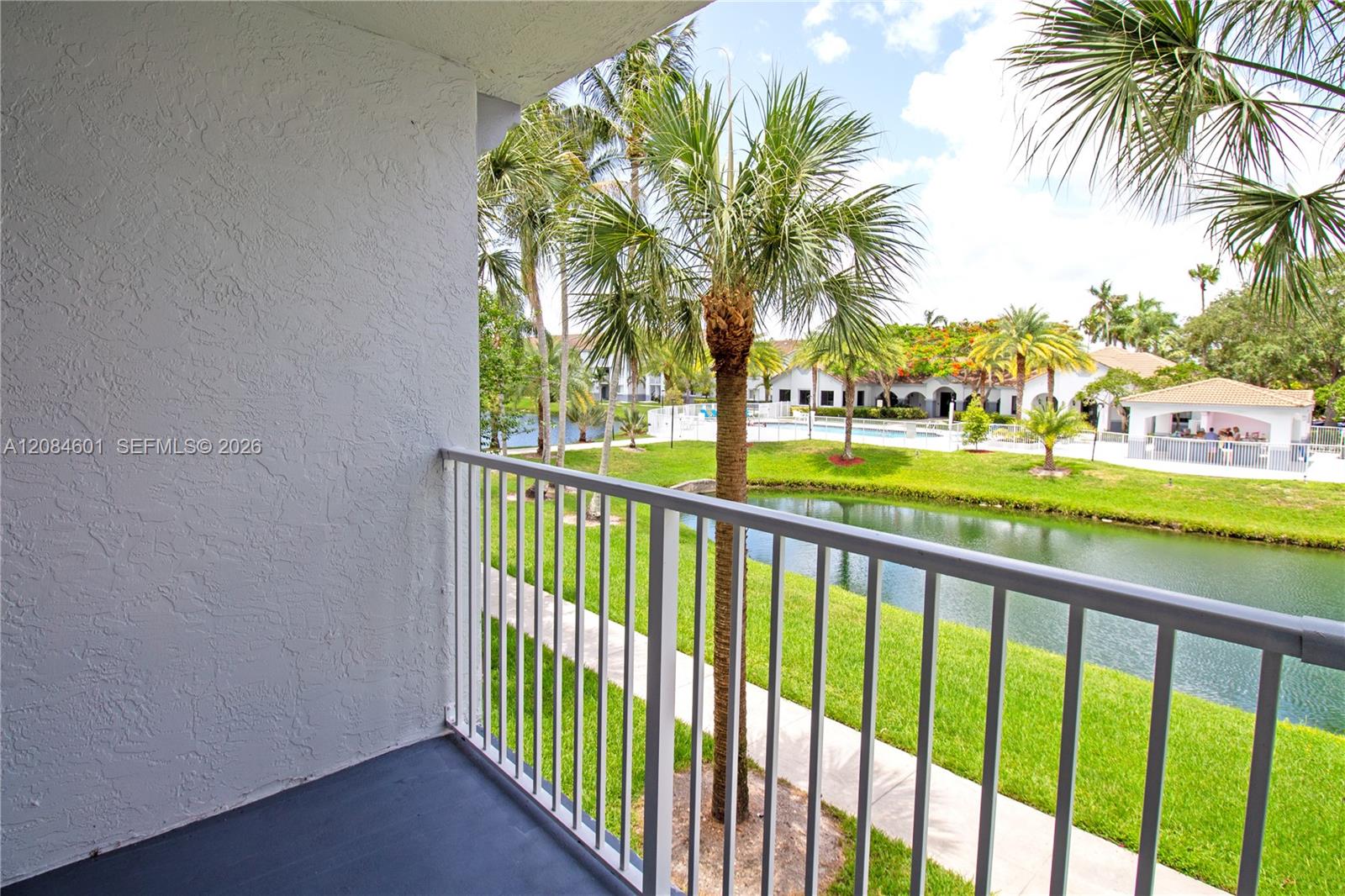 A12084601 Property Photo 15