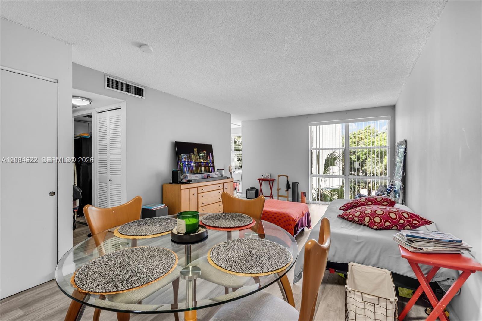17620 Atlantic Boulevard 315 Property Photo 10