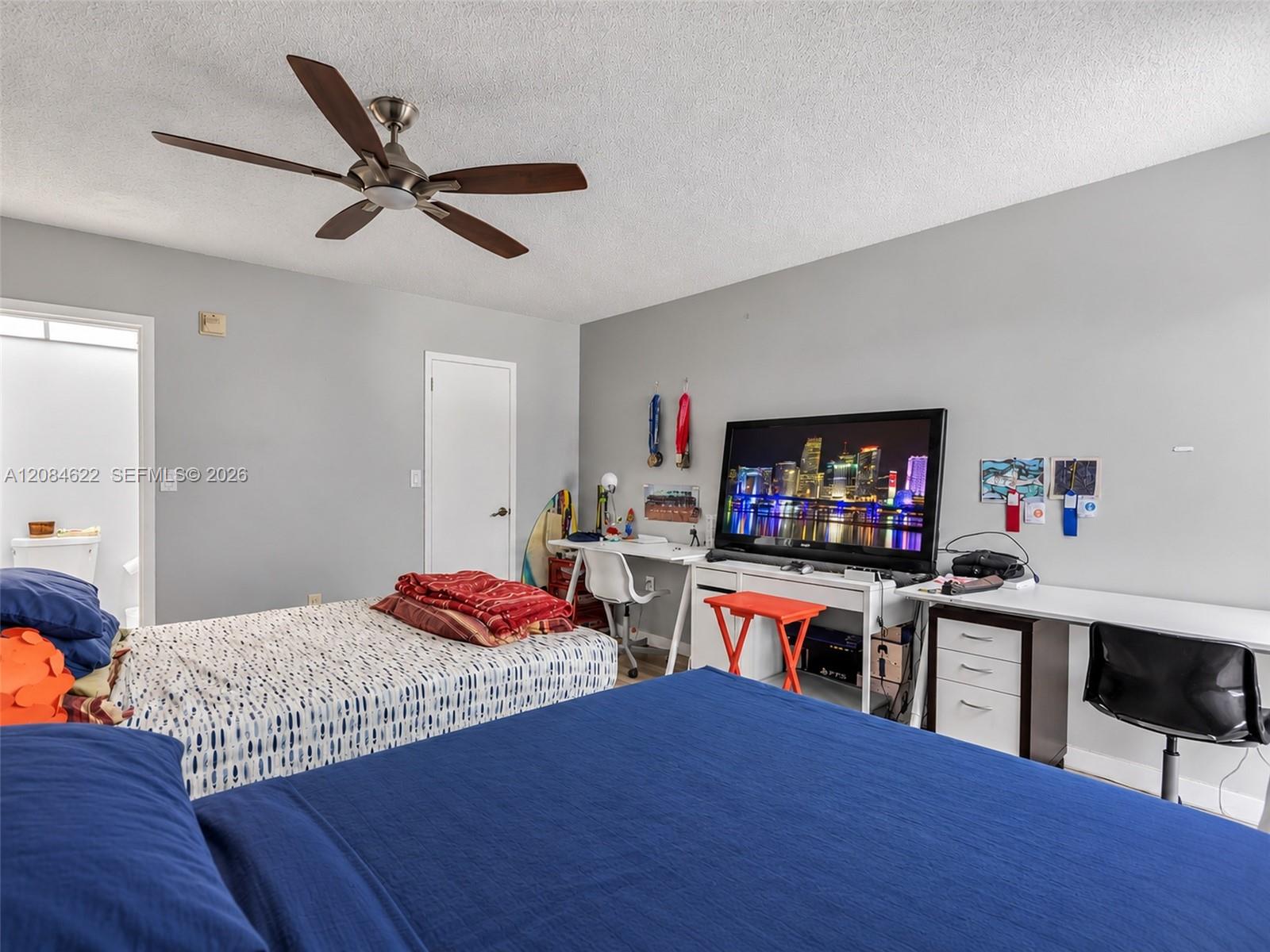 17620 Atlantic Boulevard 315 Property Photo 19