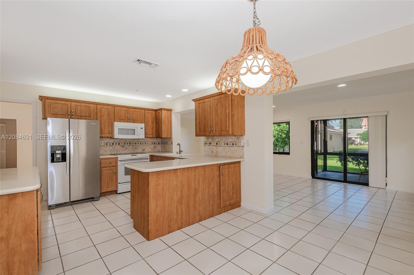 7905 Cloverfield Property Photo 11