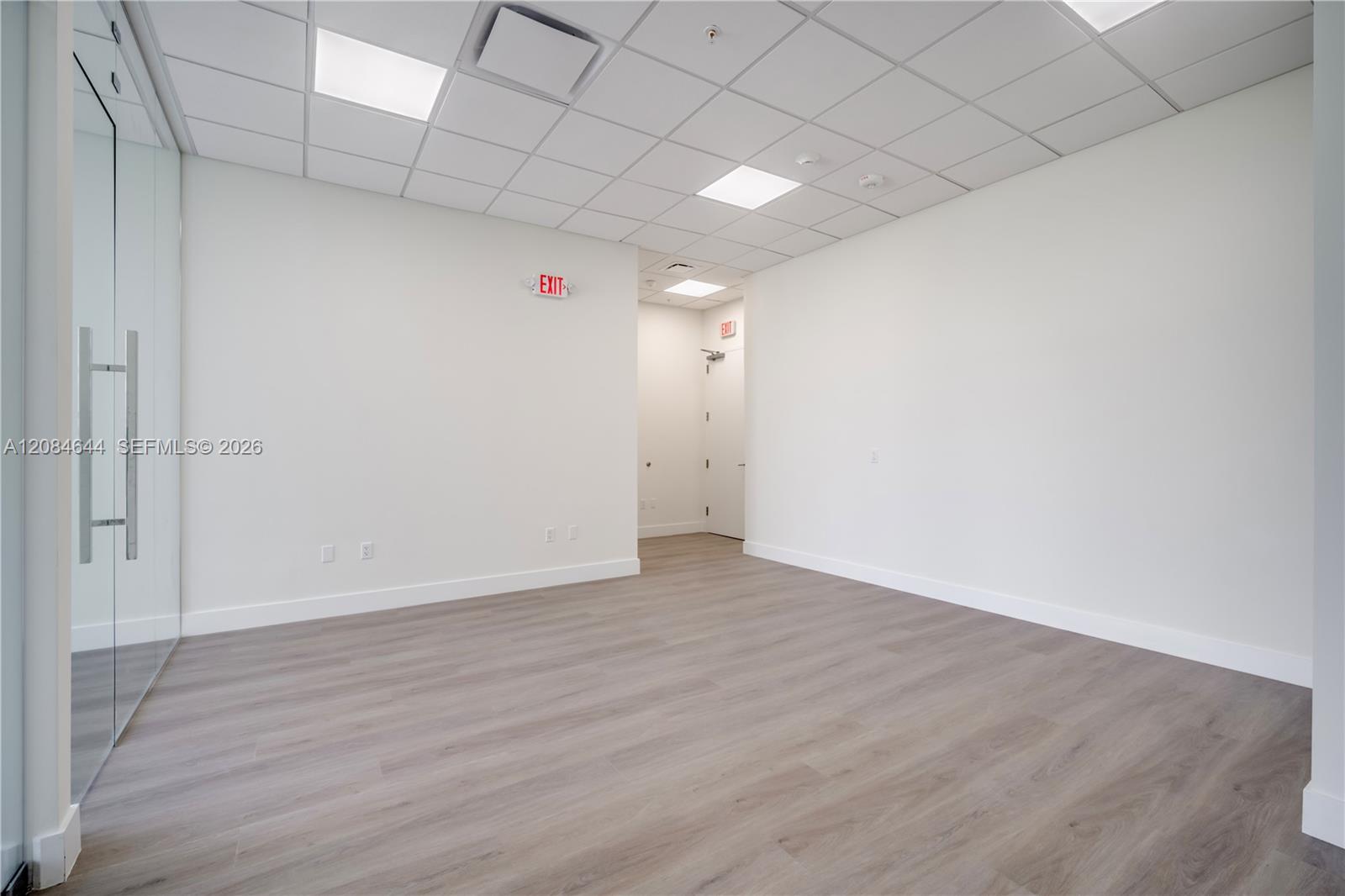 21290 Biscayne Boulevard 200 Property Photo 4