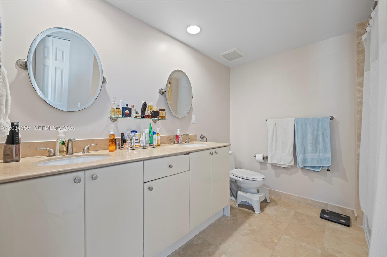 1745 E Hallandale Beach Boulevard 2204w Property Photo 13