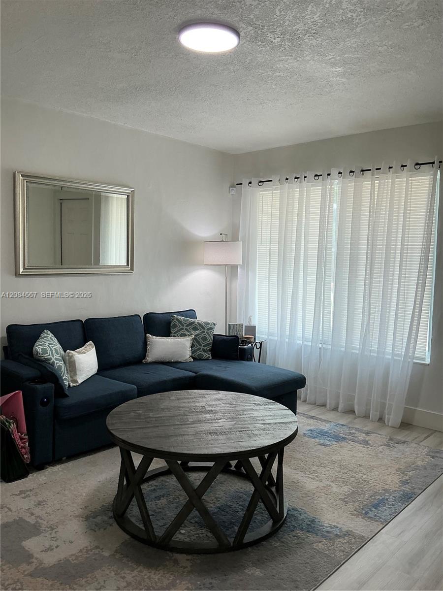 A12084667 Property Photo 5