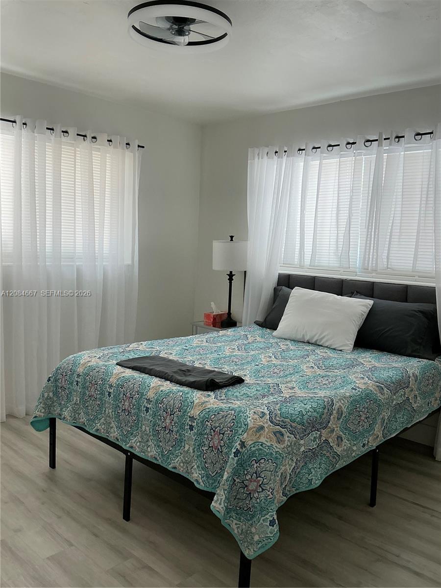 A12084667 Property Photo 8