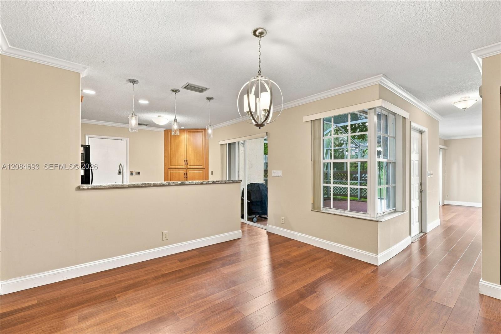 10922 Chandler Drive Property Photo 15