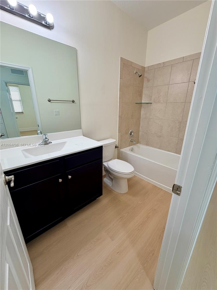 A12084706 Property Photo 12