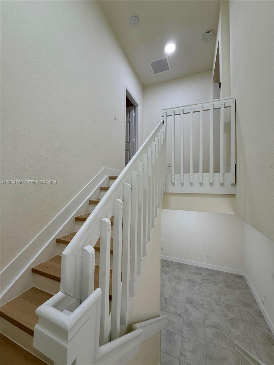 A12084706 Property Photo 26