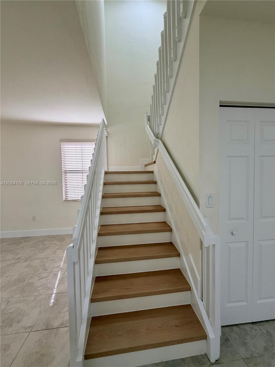 A12084706 Property Photo 29