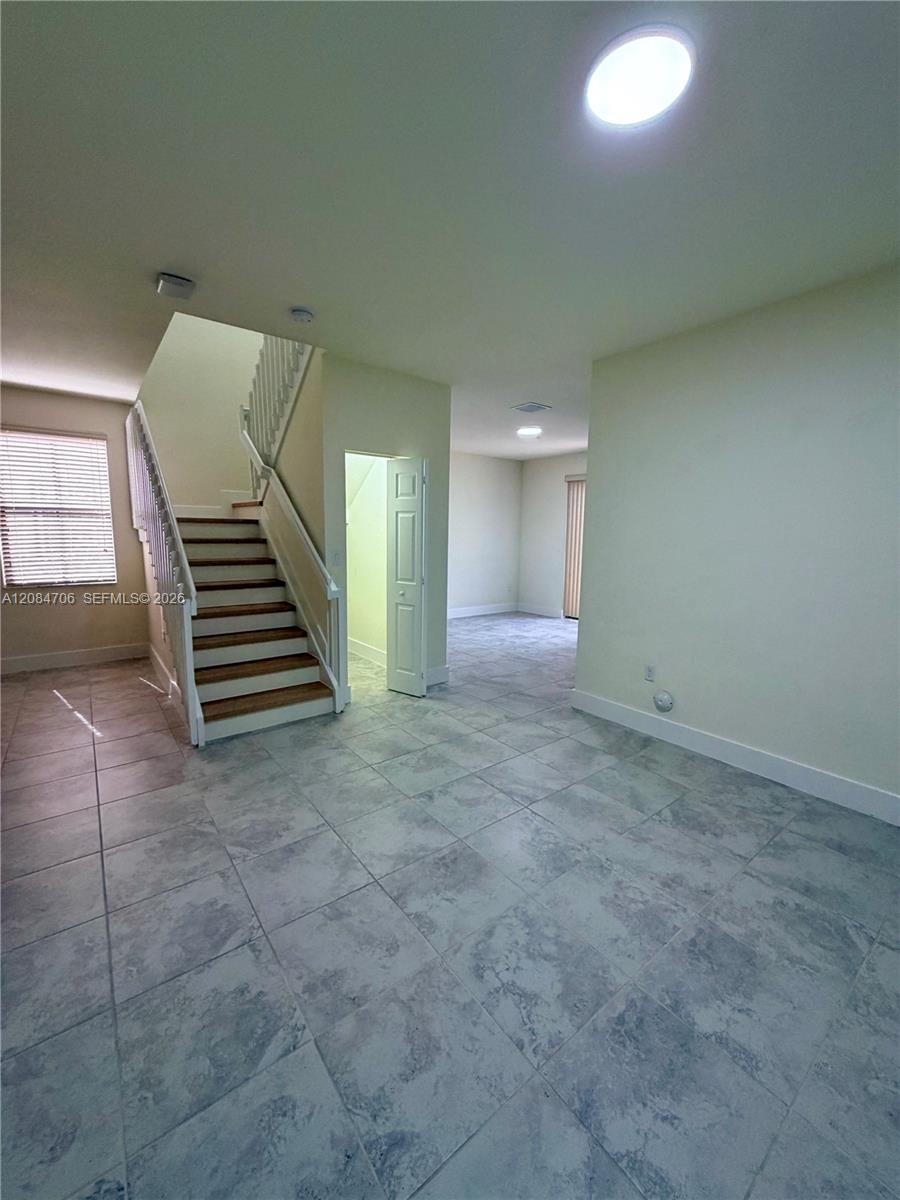 A12084706 Property Photo 47