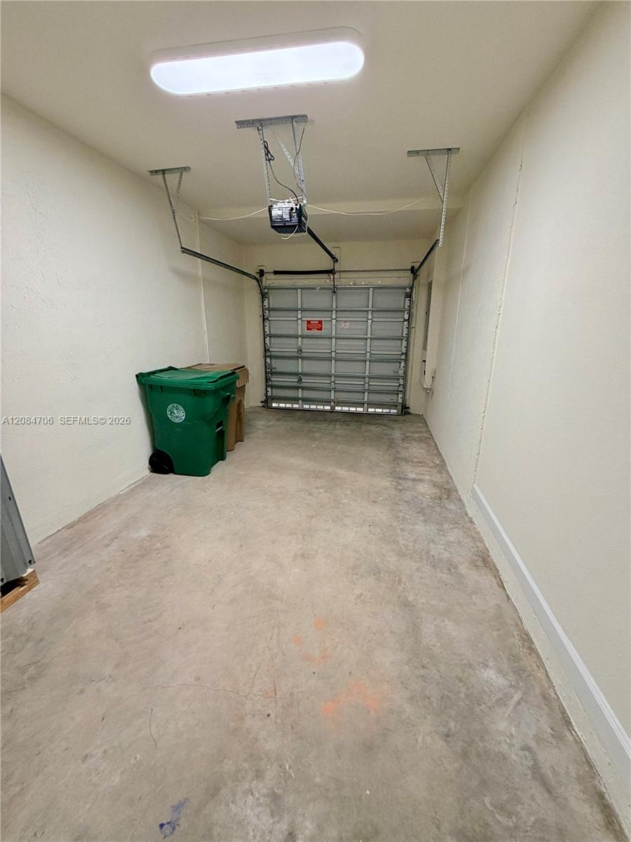 A12084706 Property Photo 54