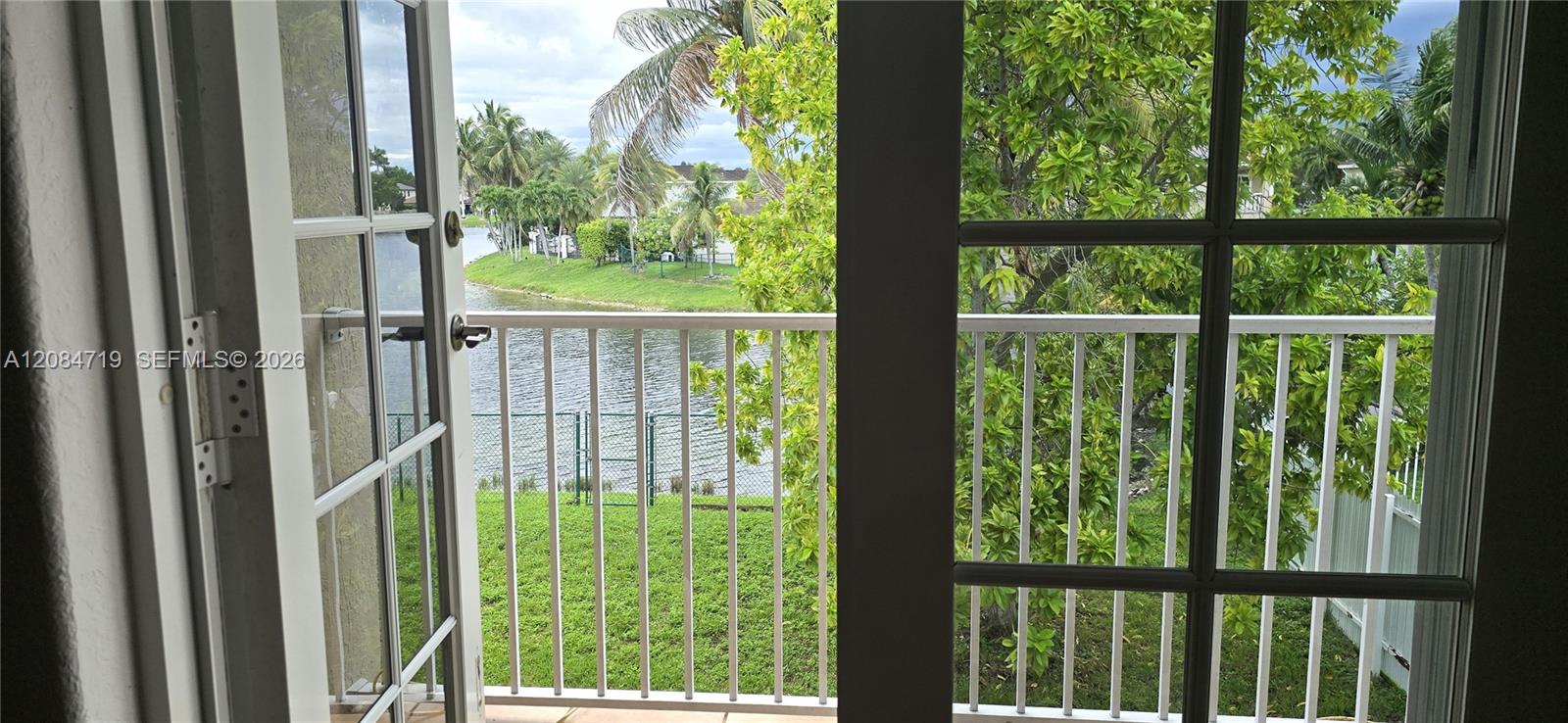 3670 Sw 154th Court Property Photo 12