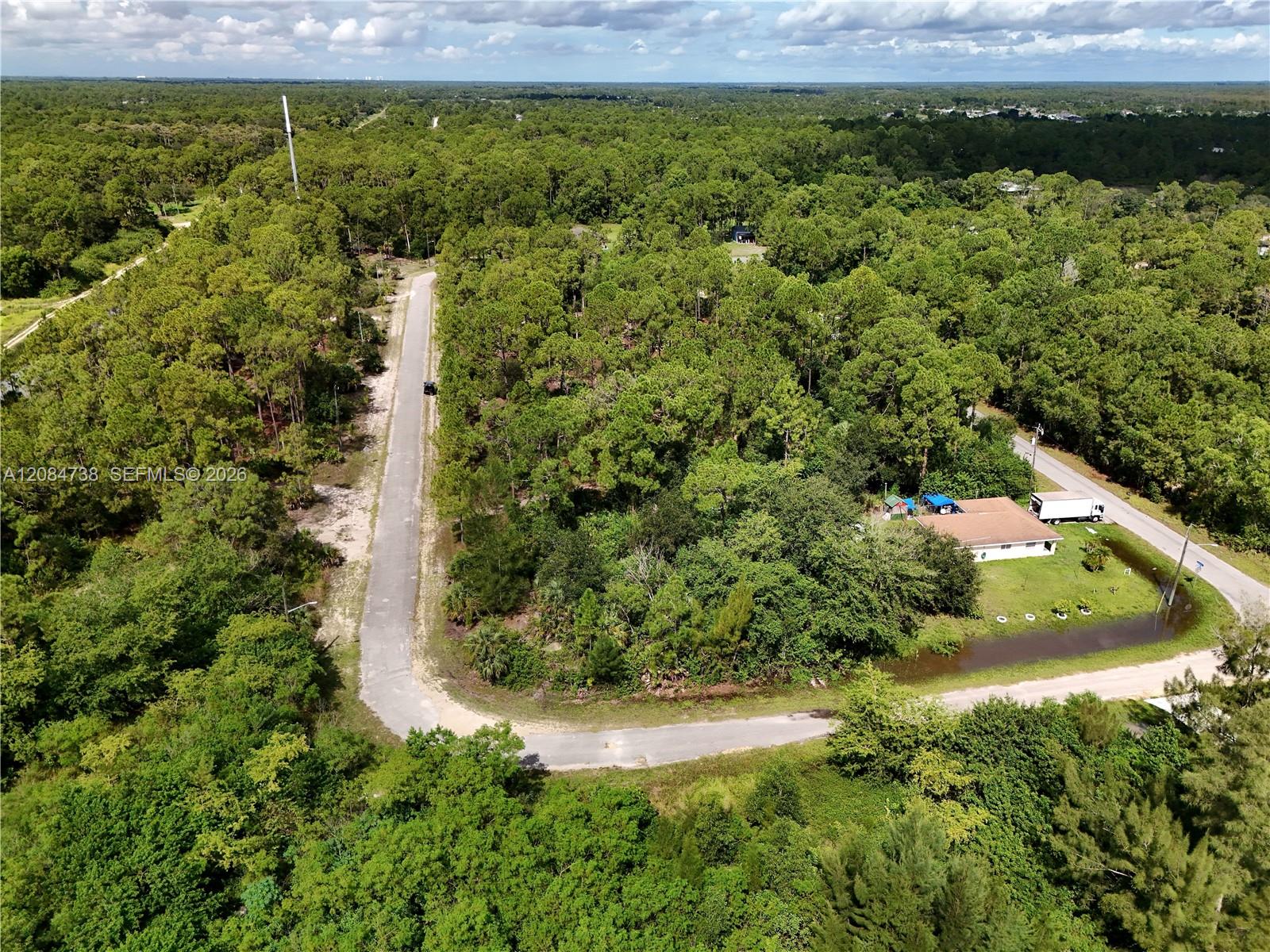 304 Lawler Property Photo 10