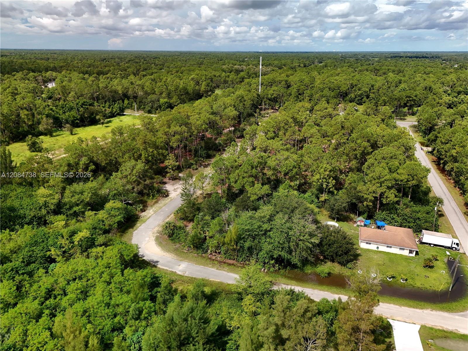 304 Lawler Property Photo 11