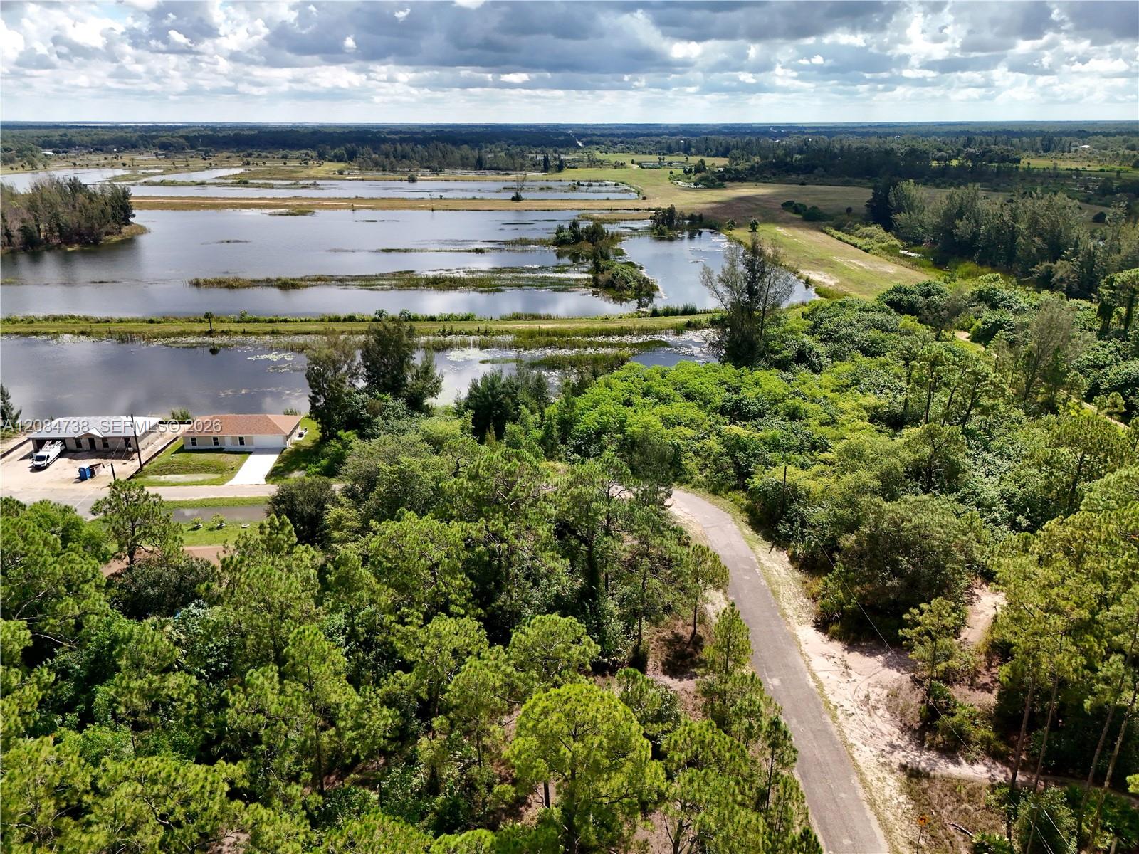 304 Lawler Property Photo 15