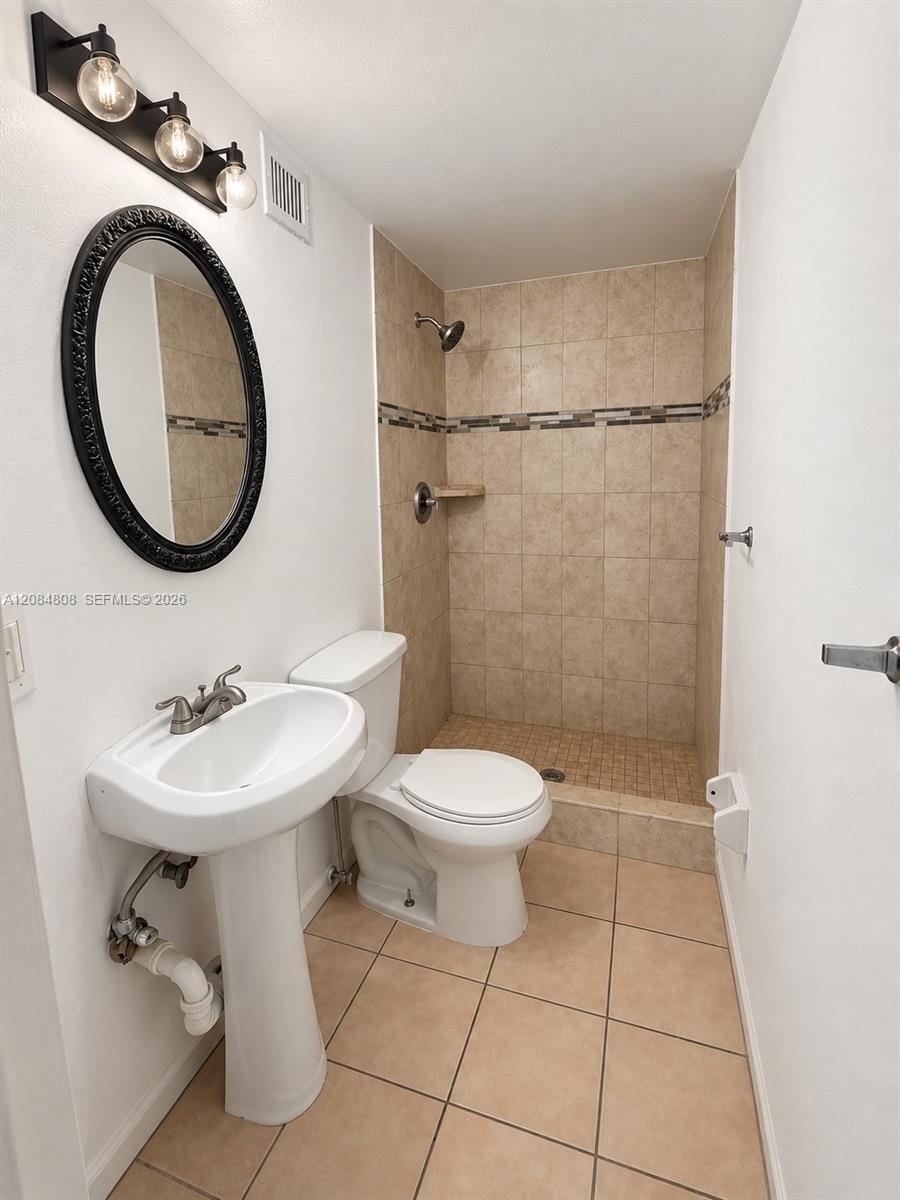 2237 Nw 55th Terrace Property Photo 11