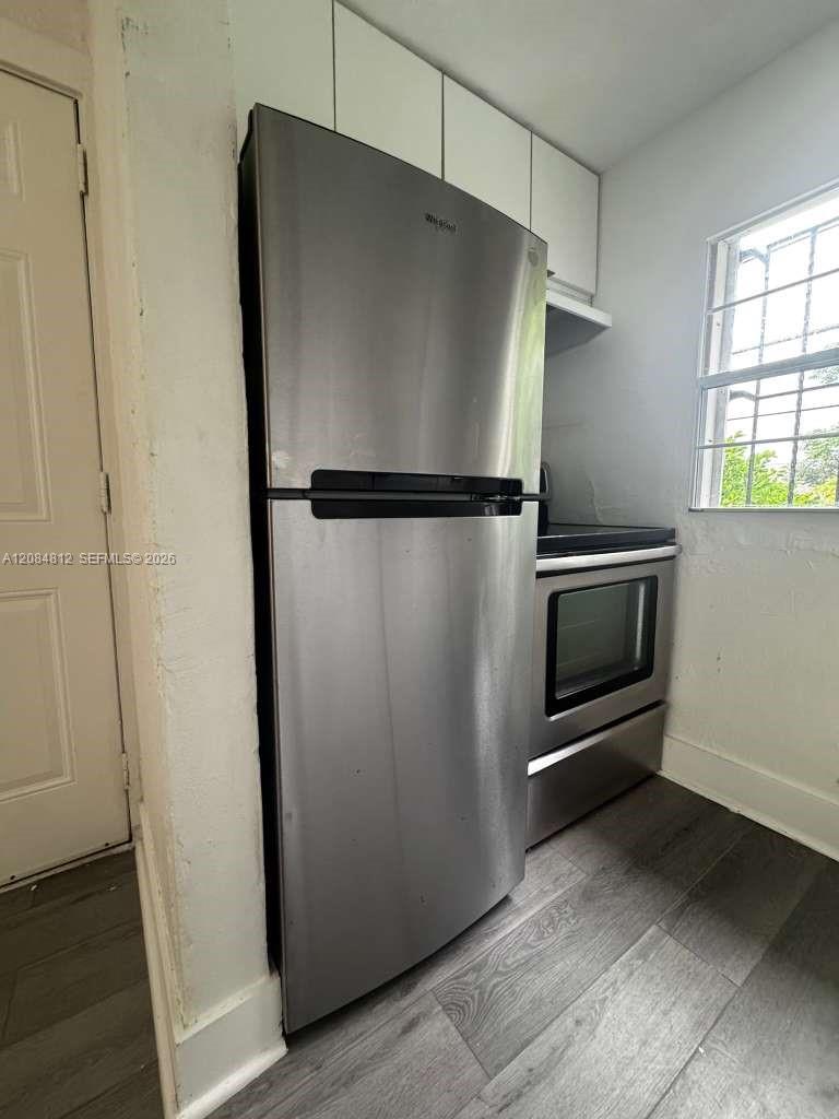 1121 Nw 40th Street 4 Property Photo 2