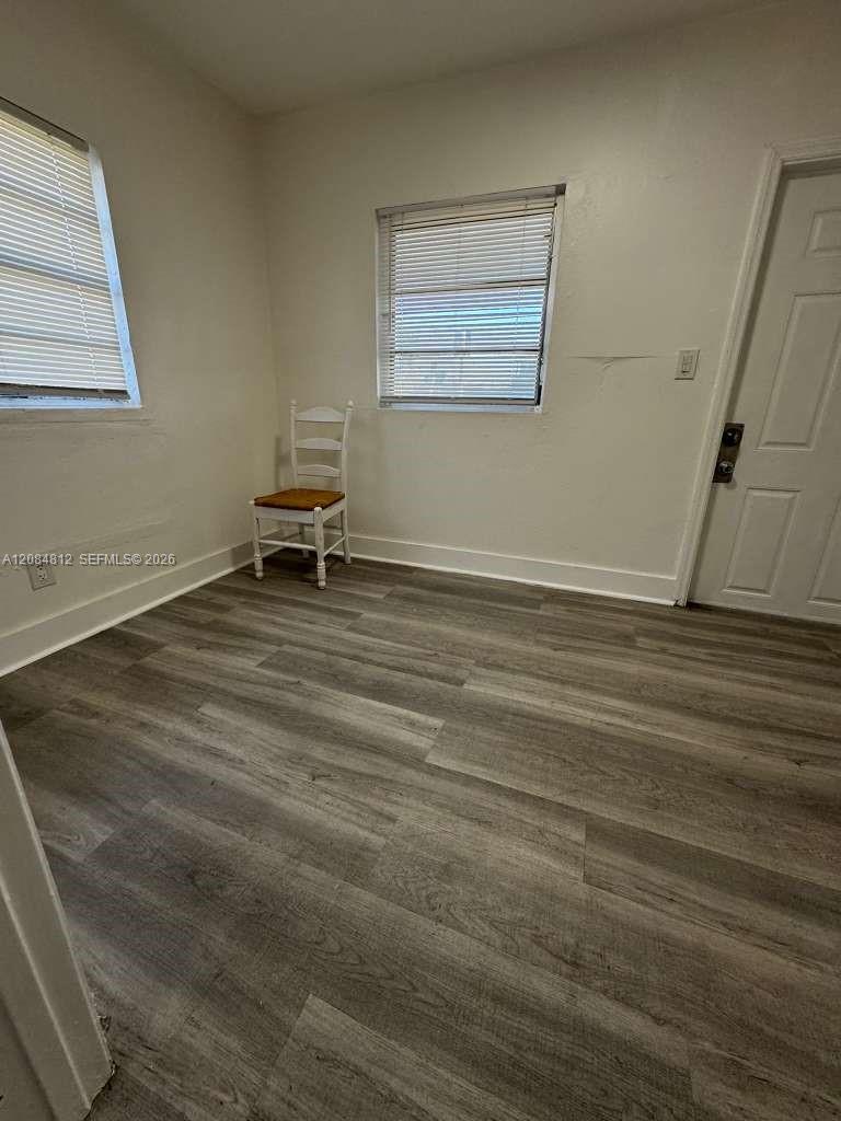 1121 Nw 40th Street 4 Property Photo 4