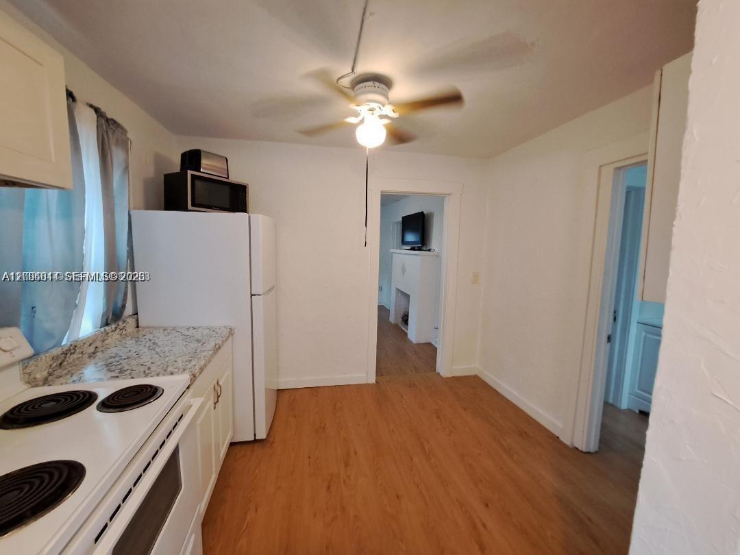 217 Southridge Road Lower Unit Property Photo 4