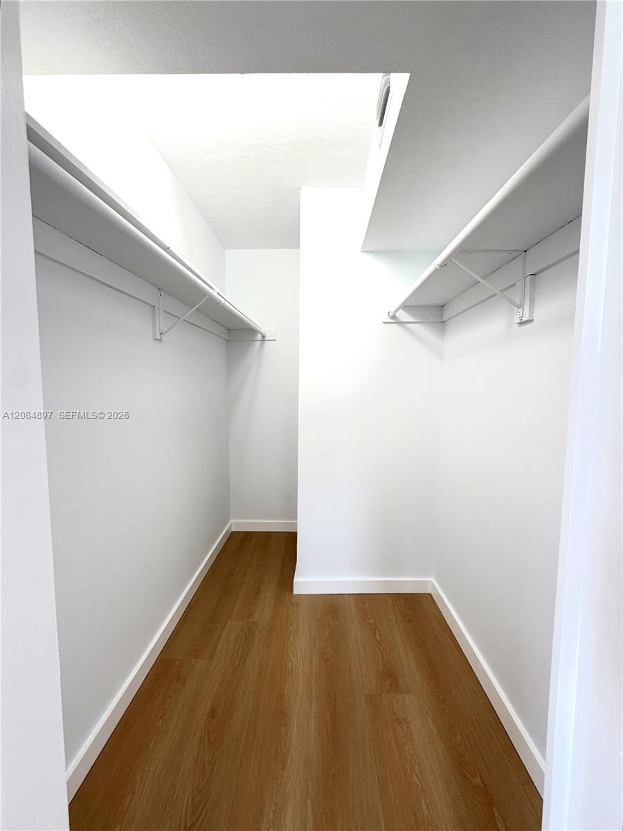 A12084897 Property Photo 10