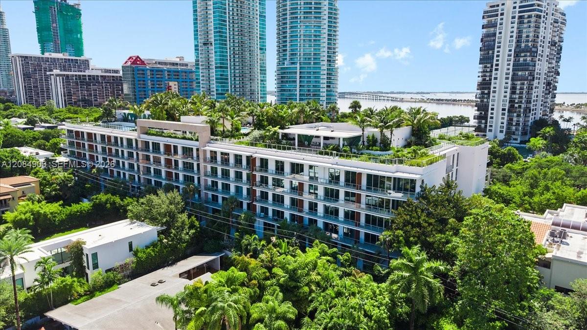 2200 Brickell Avenue 422 Property Photo 2