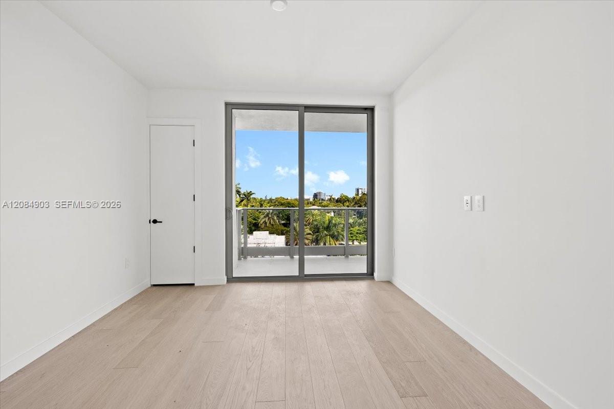 2200 Brickell Avenue 422 Property Photo 12