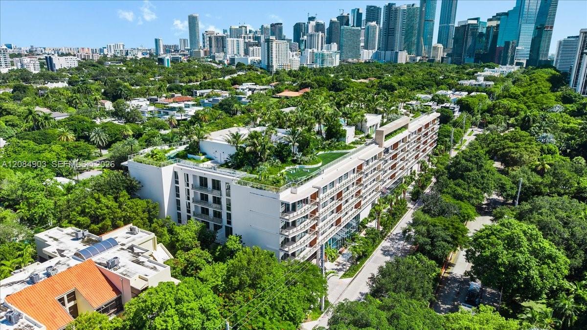 2200 Brickell Avenue 422 Property Photo 46