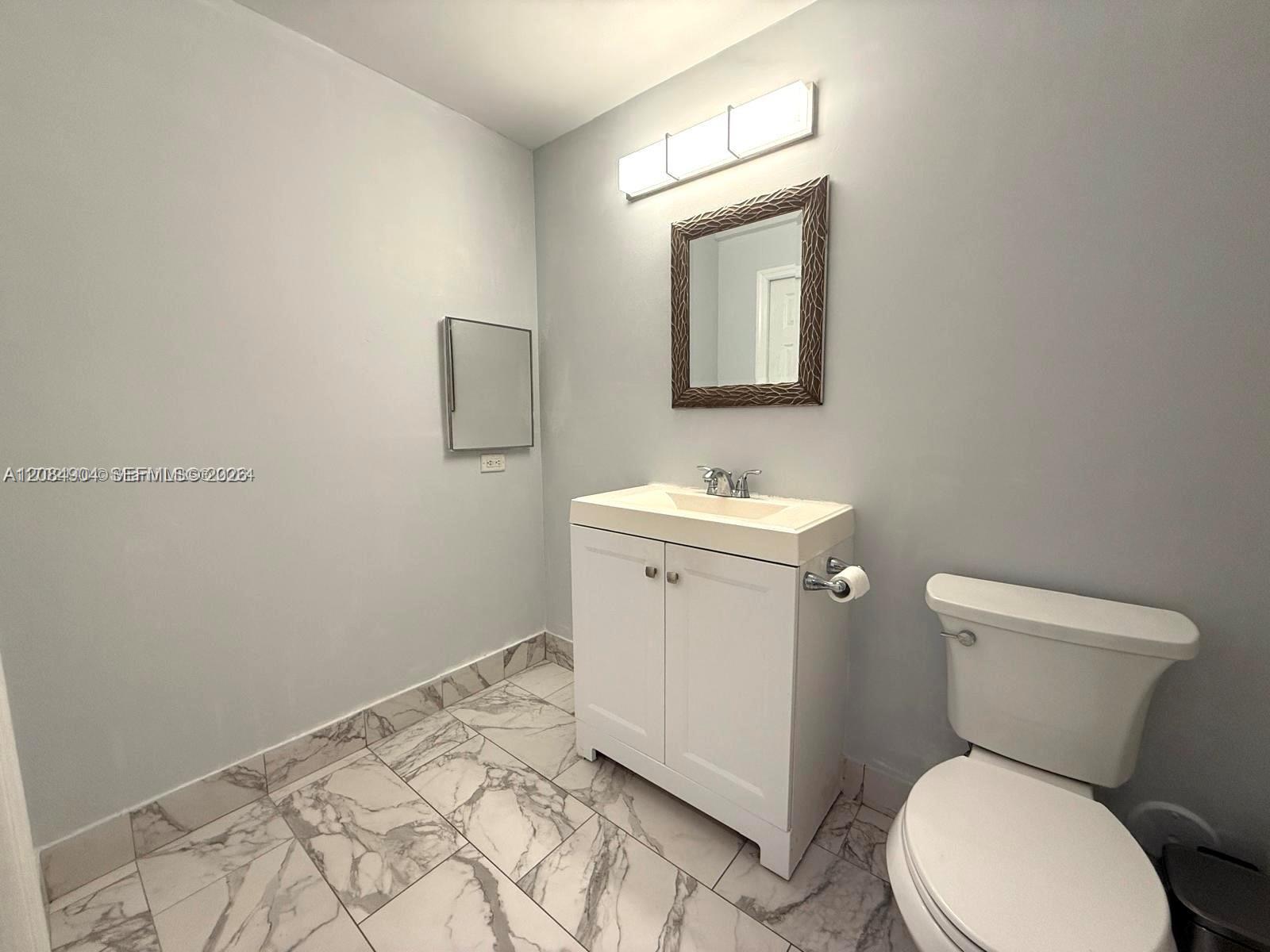 2015 Se 10th Avenue 127 Property Photo 15